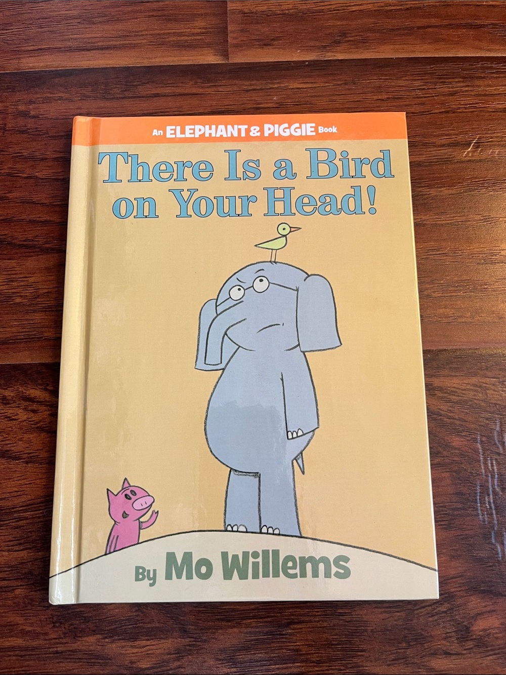⭐️⭐️ PICK 5 / $20 'There Is a Bird on Your Head!' - Mo Willems